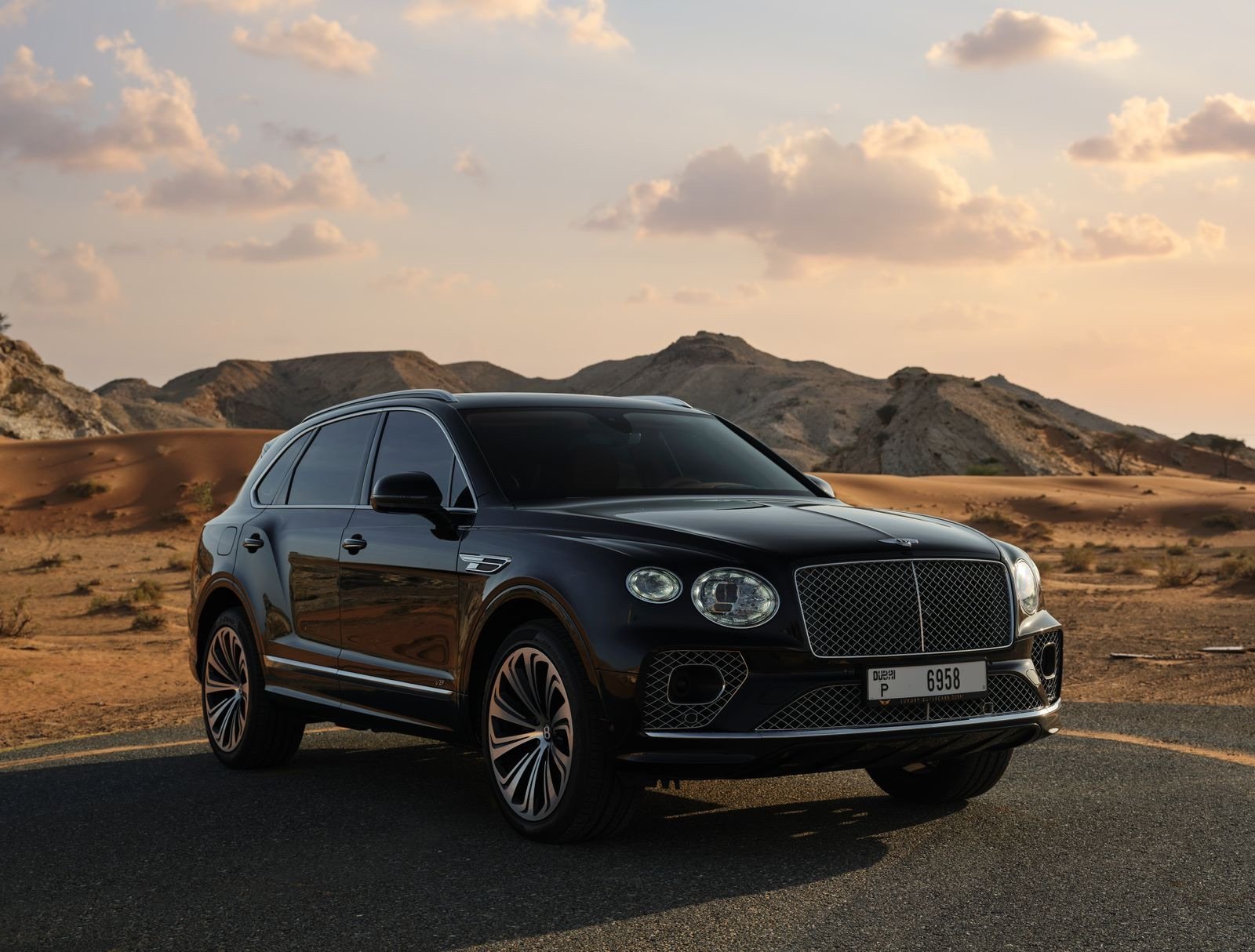 Bentley Bentayga front view