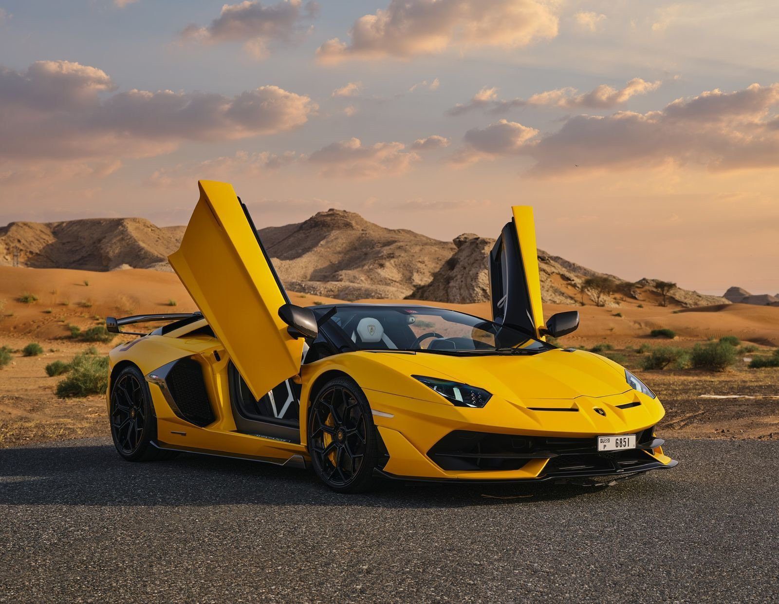 Lamborghini Aventador SVJ Roadster front view
