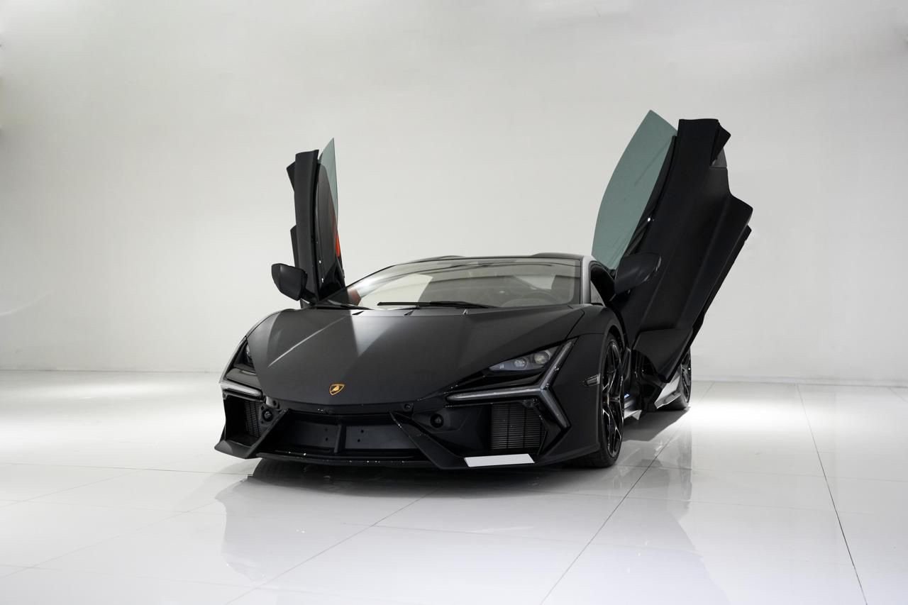Lamborghini Revuelto matte black front view