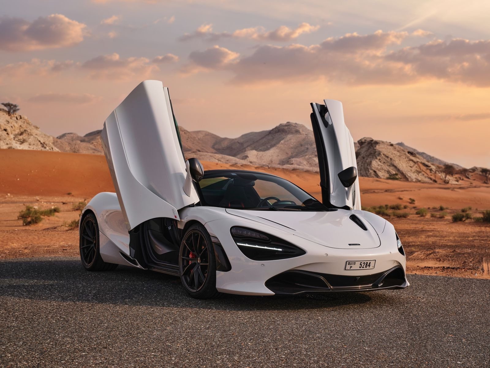 McLaren 720S Spider white front view