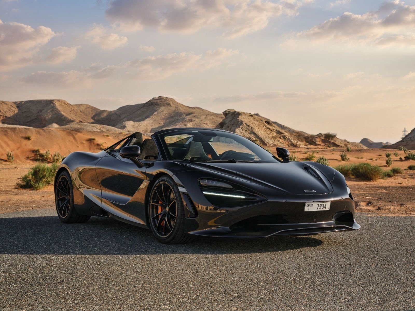 McLaren 750S Spider front view