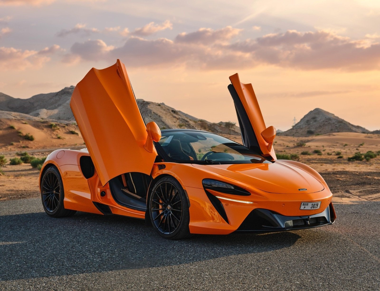 McLaren Artura Spider orange front view