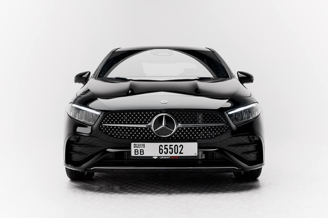 Mercedes-Benz A 200 black front view