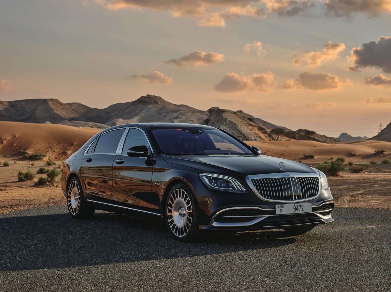 Mercedes-Benz Maybach S560 front view