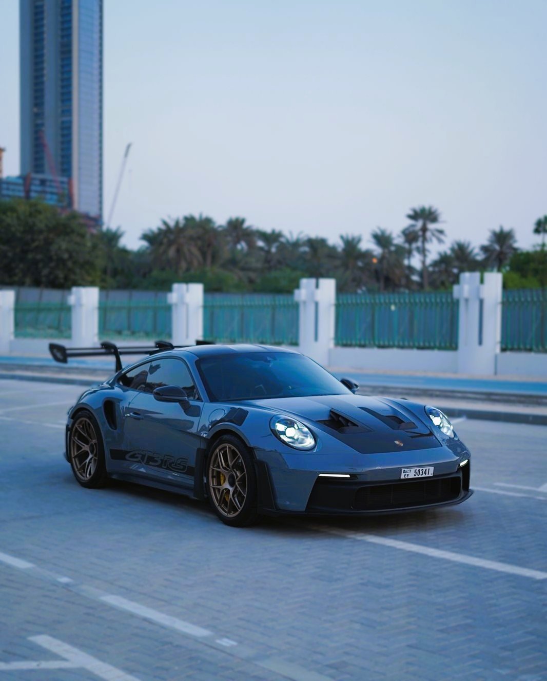 Porsche 911 GT3 RS front view