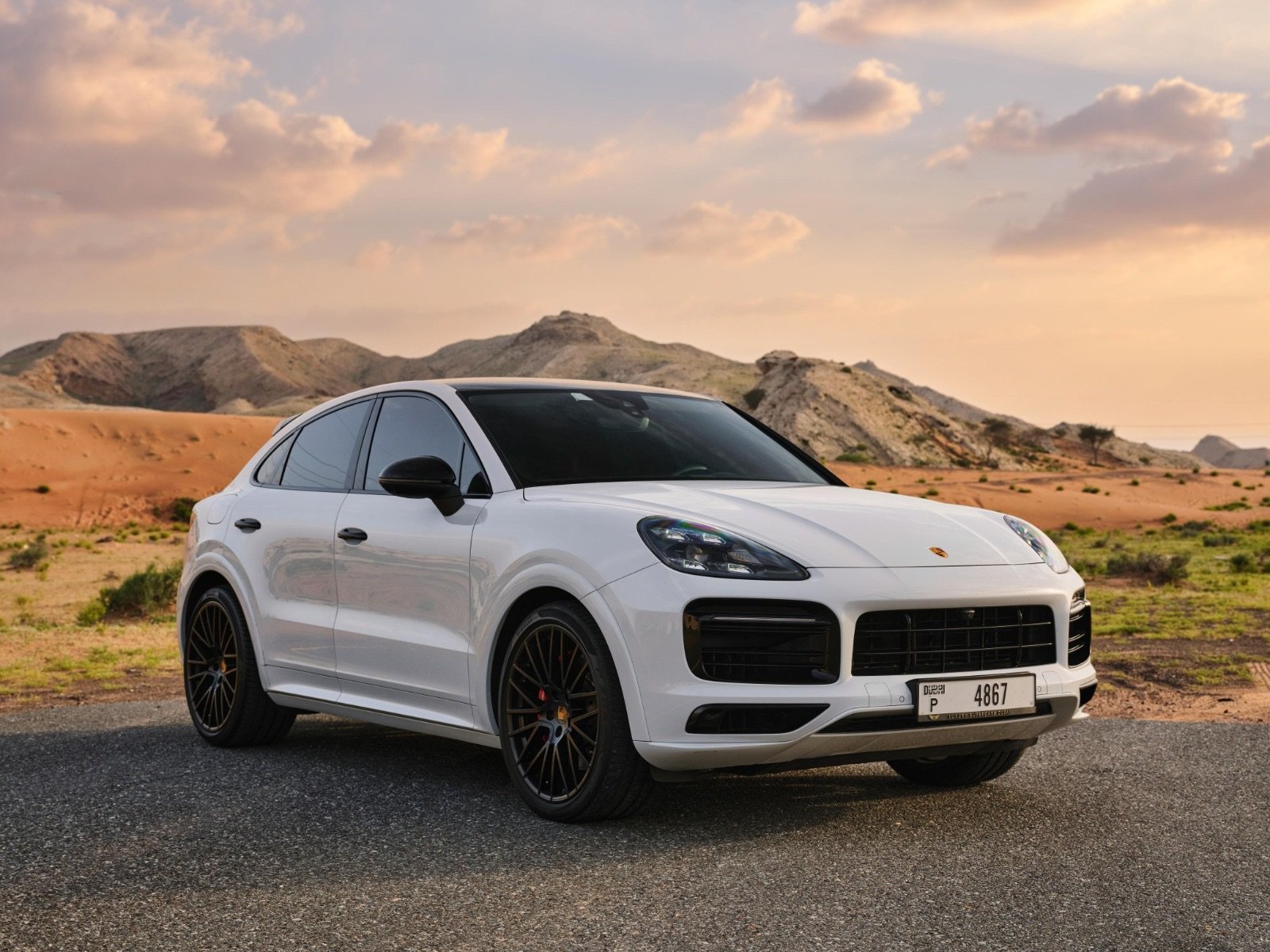 Porsche Cayenne S white front view