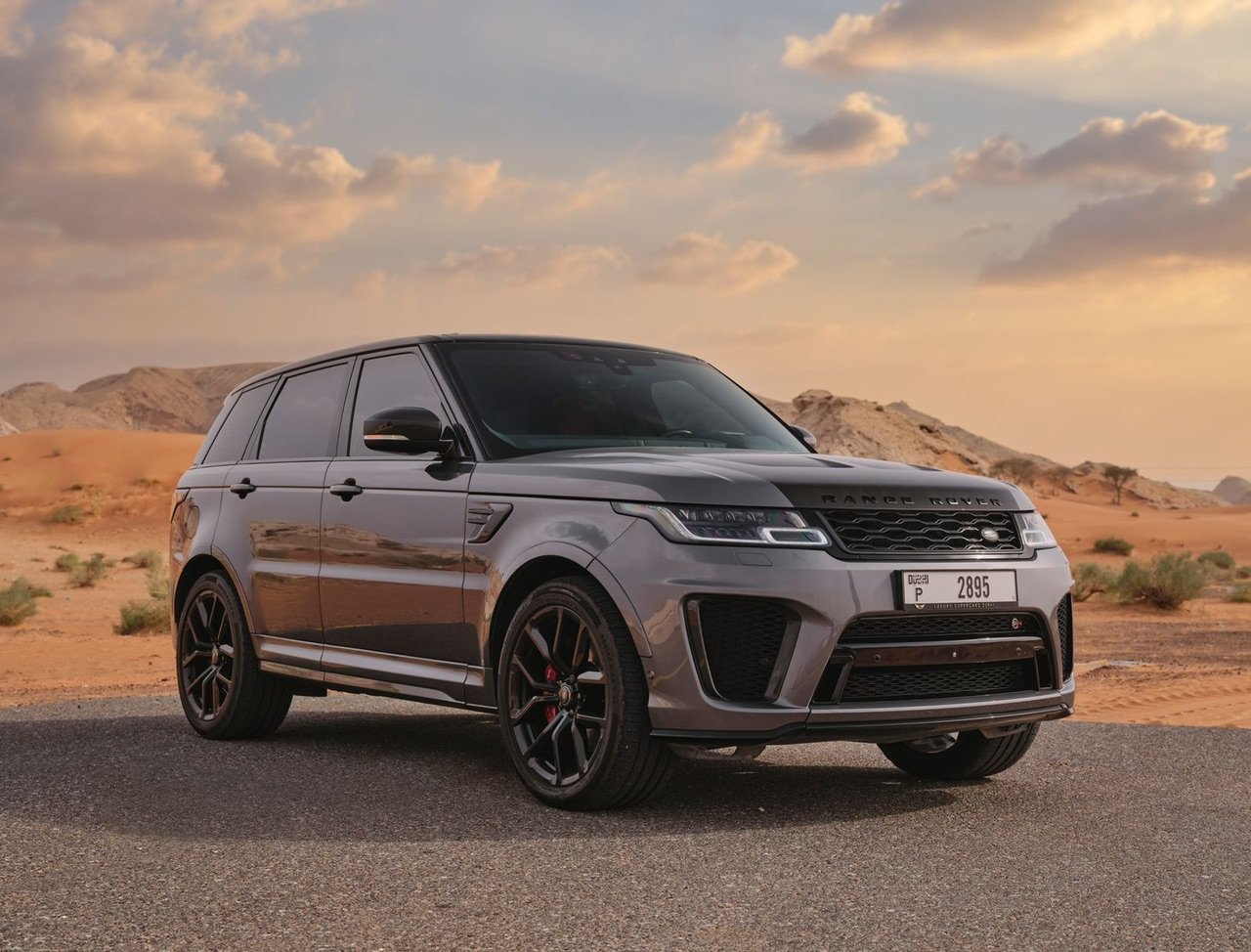 Range Rover Sport SVR gray front view