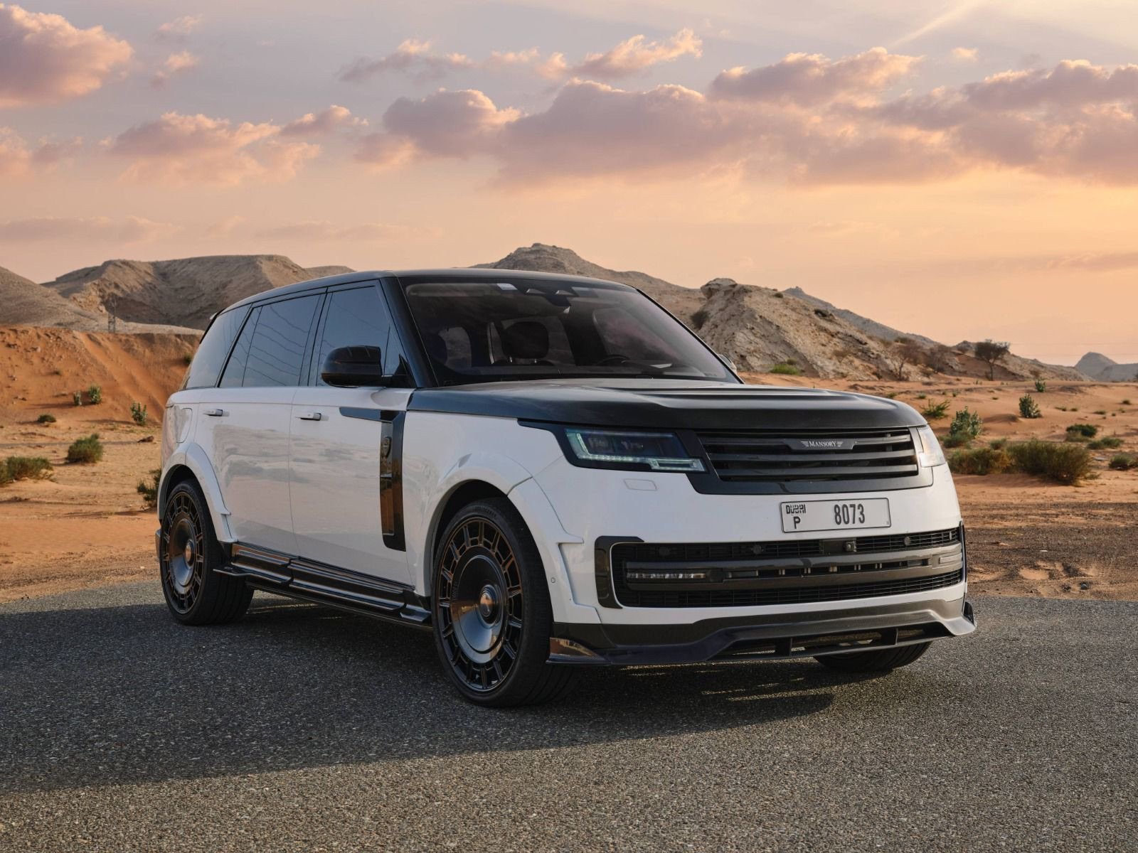 Range Rover Vogue Mansory white front view
